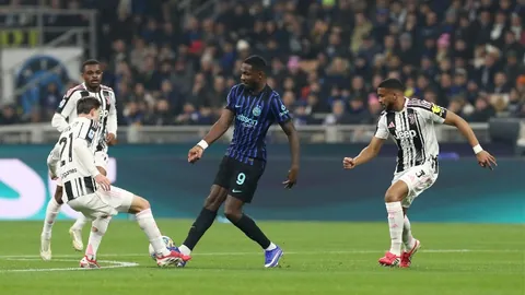 U23国足进攻精彩，两人连传助攻，余望扫射破门